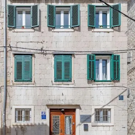 Apartment Heritage Carollini